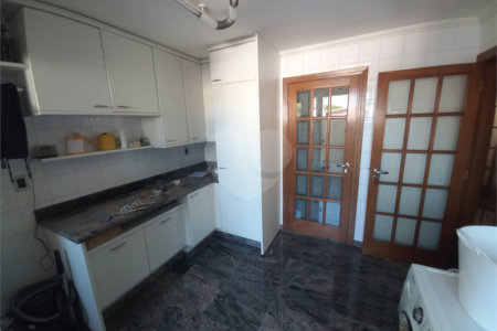 Casa Térrea na XV de Novembro .
