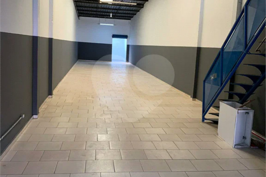 Barracão para investimento na Paulicéia