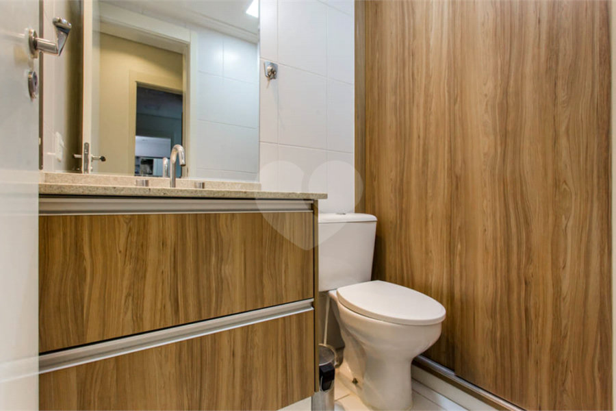 Apartamento à venda na Vila Mariana de 100m² com 3 dormitórios, 2 suítes, 2 vagas e lazer