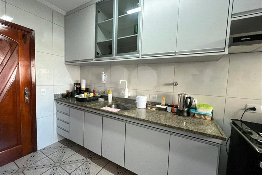 Apartamento Garden com 195 m² de Área Útil, 3 Dormitórios e 2 Vagas