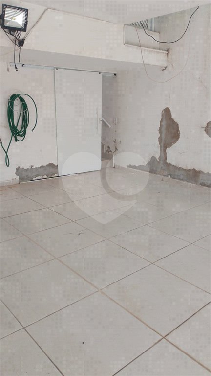 Casa à venda no Imirim com 3 quartos e 2 vagas – ótima localização
