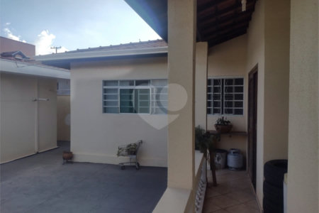 Casa térrea disponivel para venda no Jardim Bandeirantes