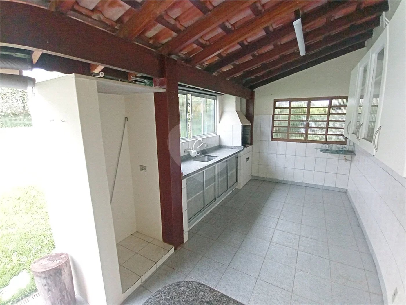 Casa a Venda no Condomínio Vista Alegre - Café em Vinhedo/SP