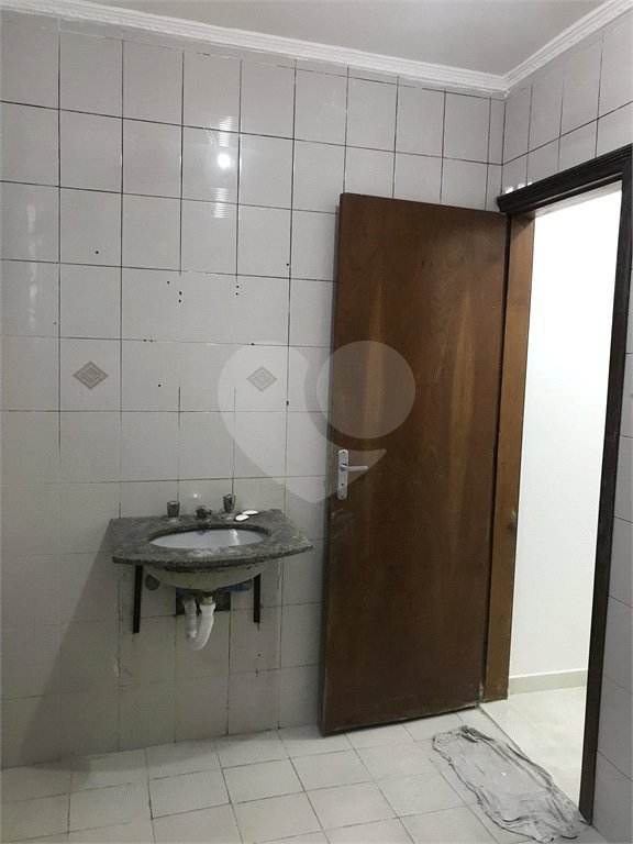 Casa com salão para Venda no Jardim Umarizal.