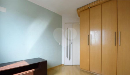Apartamento à venda com 2 quartos em Vila Bertioga, São Paulo, SP