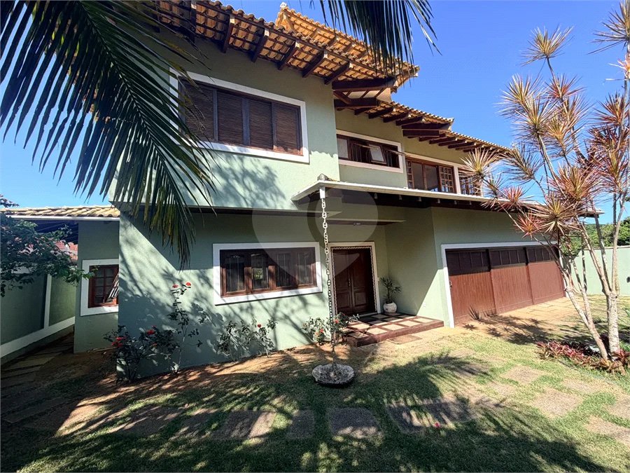Casa à venda com 4 suítes em Ferradura, Armação dos Búzios, RJ