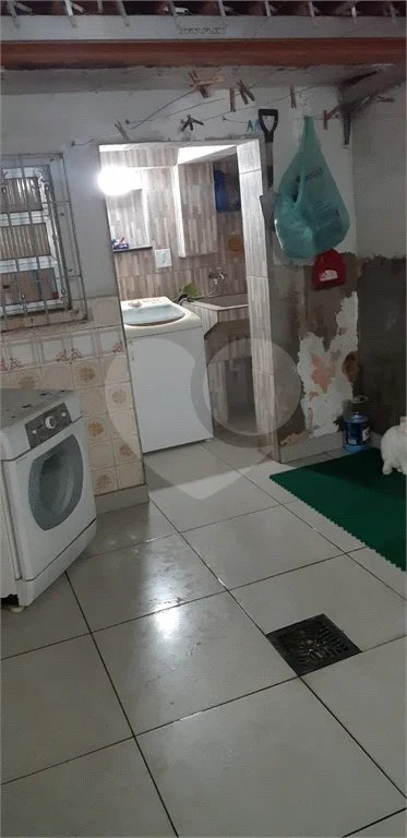 Duas moradias com 02 dorms!