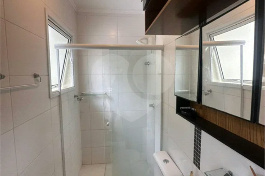 Casa de Condomínio com 3 Quartos e 2 banheiros à Venda, 311 m² por R$ 750.000