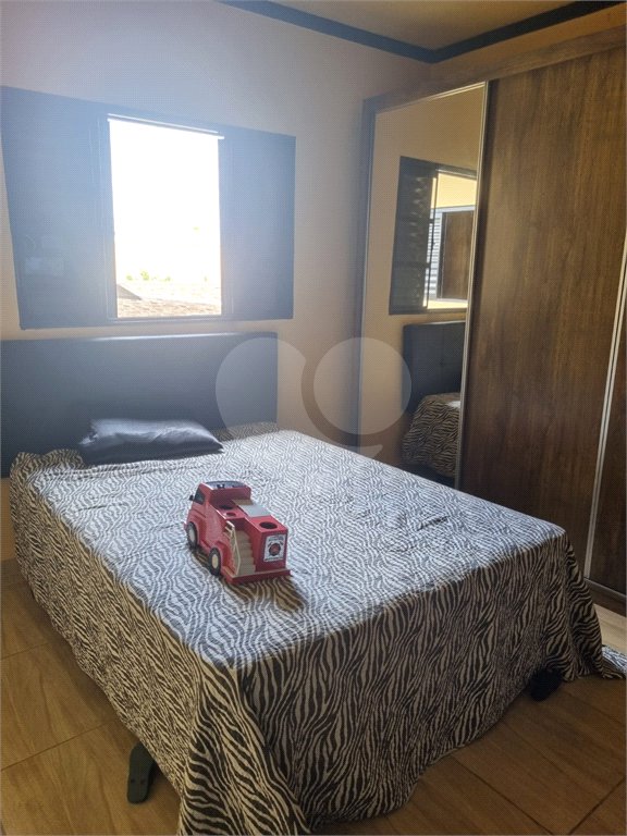 Casa Térrea à venda com 3 quartos, sendo 1 suíte,  no Centro, Ibaté, SP
