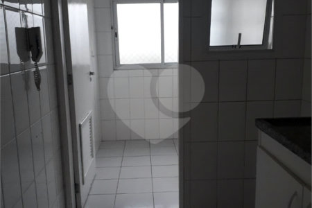 APARTAMENTO REFORMADO C/52,0m² NA SAÚDE