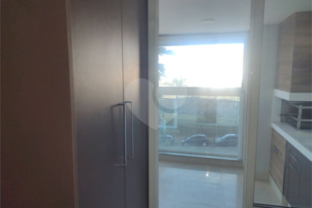 Apartamento á venda no Condomínio Edifício Murano