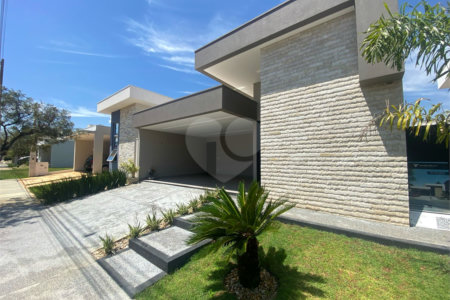 Casa à venda no condomínio Village Damha III - São Carlos/SP