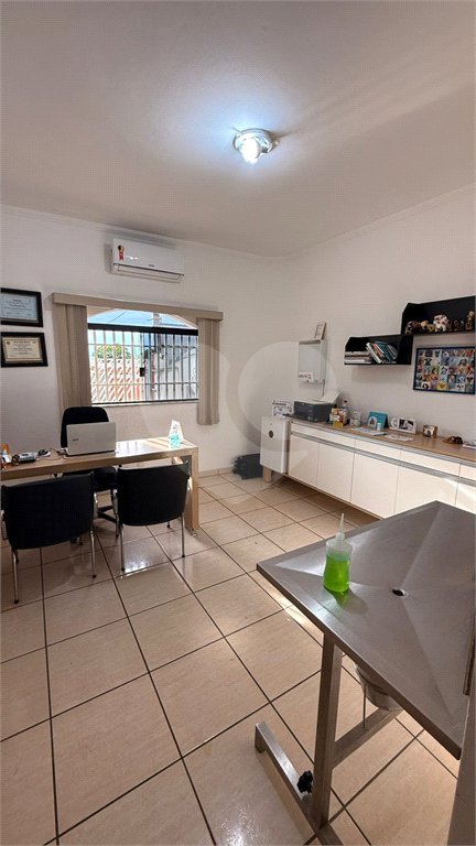 Excelente oportunidade de investimento no Terra Nova em Taubaté! Casa versátil com potencial comercial e residencial
