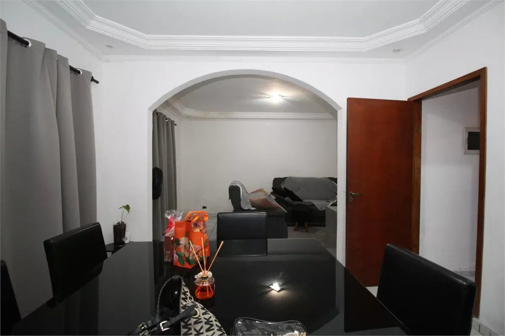 Casa Térrea à venda com 3 quartos em Vila Sônia, São Paulo, SP