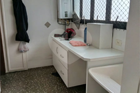 APARTAMENTO NO CAMPO BELO 137M² 3 DORMITÓRIOS