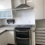 Apto 220 metros no Campo Belo. varanda, 5 vagas, 3 suítes. Visite