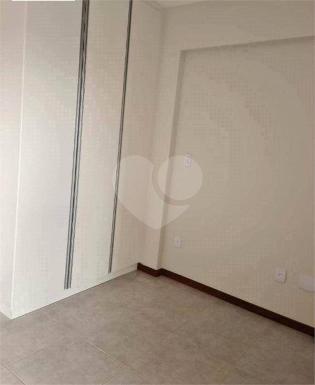 Apartamento no Condomínio Via Campus.