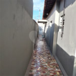 Casa Térrea com 3 dormitórios.