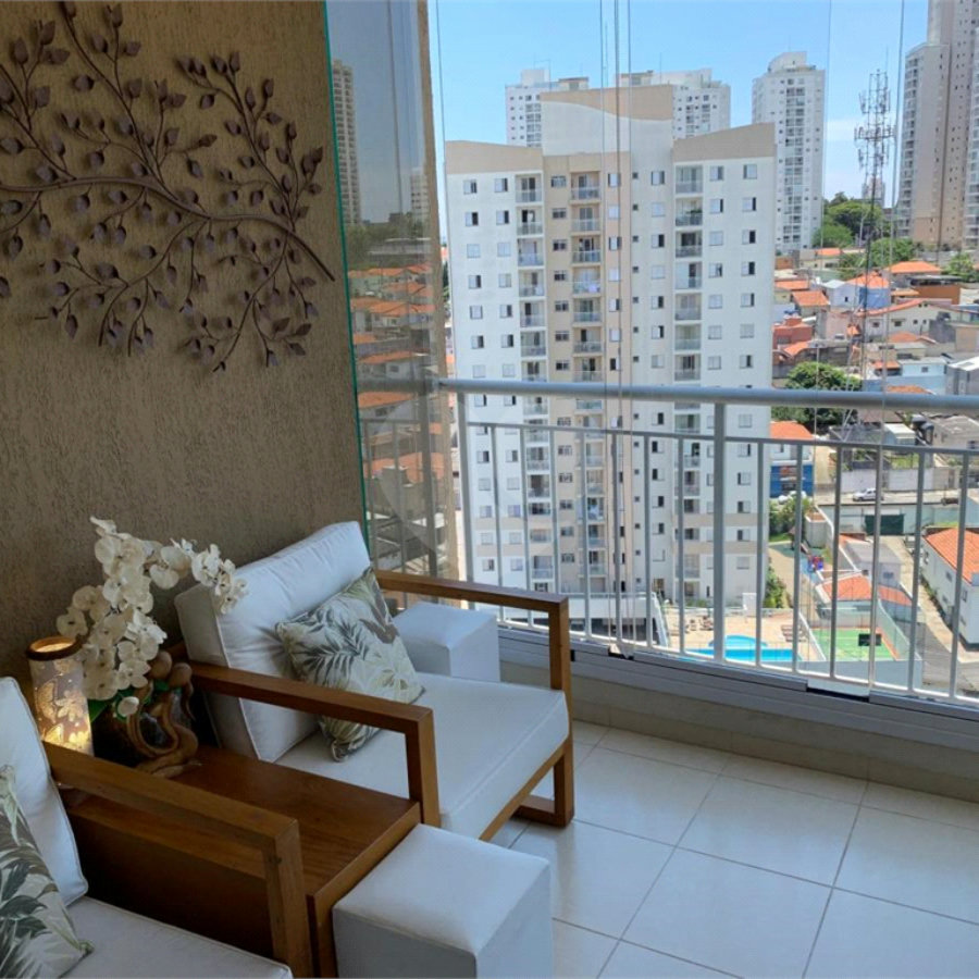 Apartamento de 70m2 com 3 dorms, 2 banheiros, 1 suíte, 1 vaga. Estuda permuta.