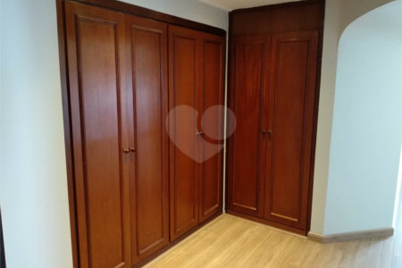 Apartamento para alugar com 4 suítes em Alto da Boa Vista, São Paulo, SP