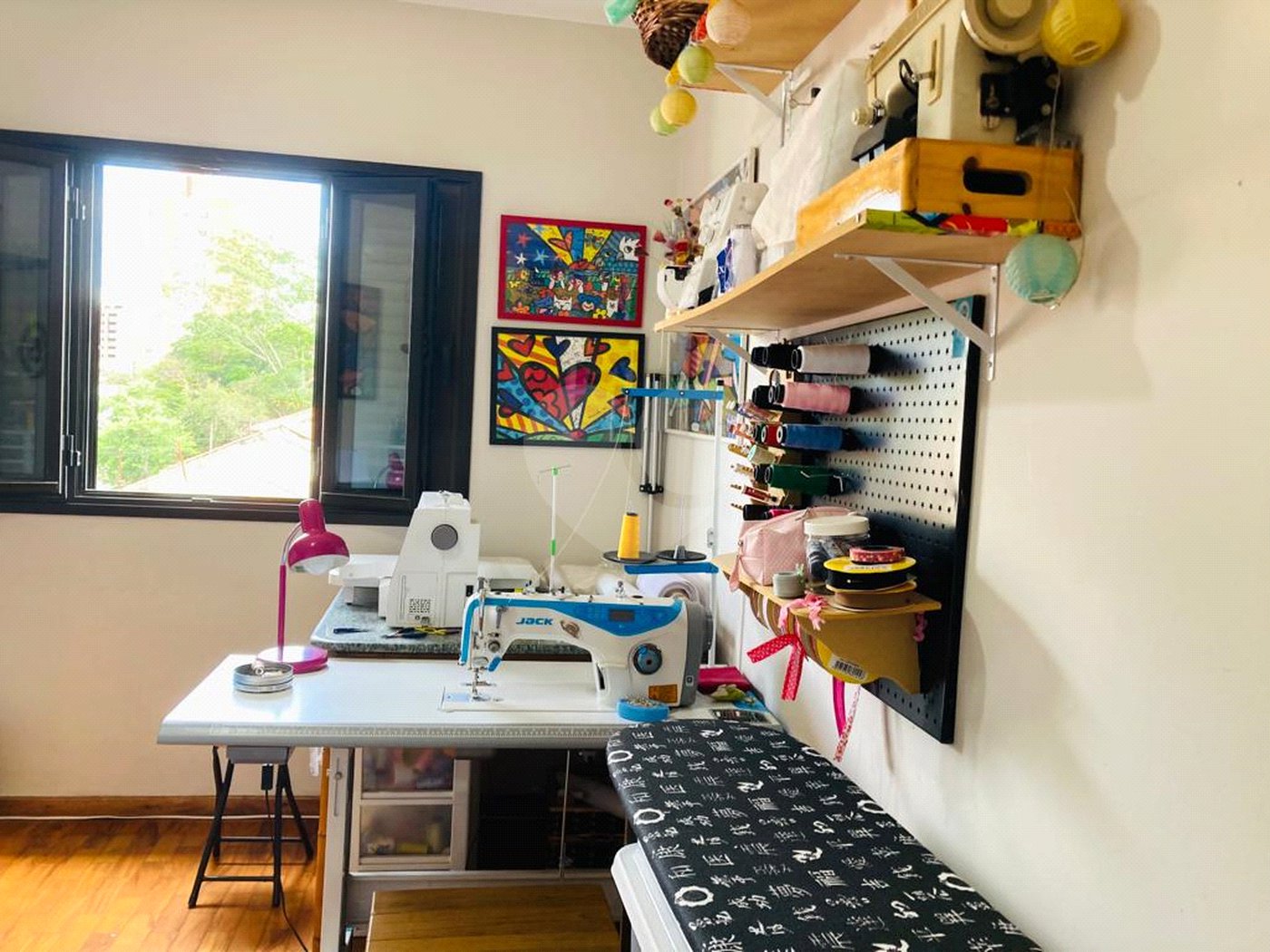 Apartamento à venda com 3 quartos, sendo 1 suíte,  em Santo Amaro, São Paulo, SP