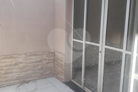 Excelente casa para venda no Parque Fher