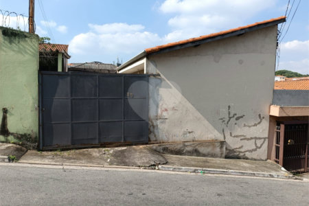 TERRENO PLANO E LIMPO - CASA VERDE