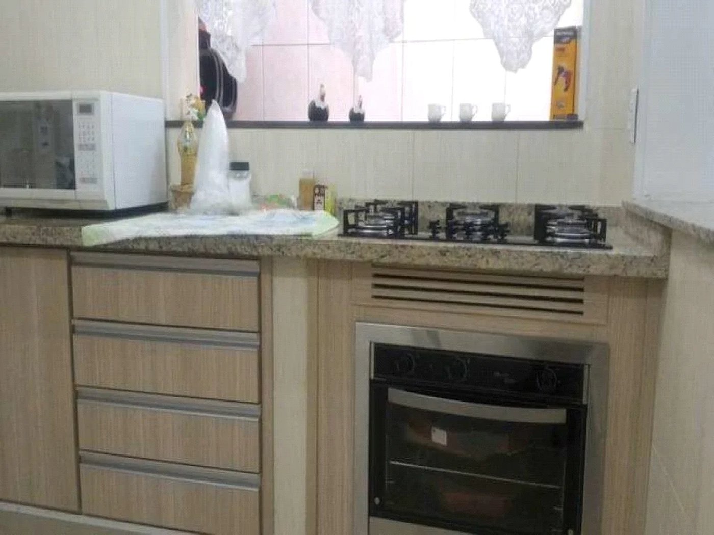 Casa à venda com 3 suítes em Rio Pequeno, São Paulo, SP