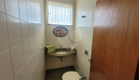 Casa à venda com 4 quartos, sendo 1 suíte,  em Vila Costa do Sol, São Carlos, SP