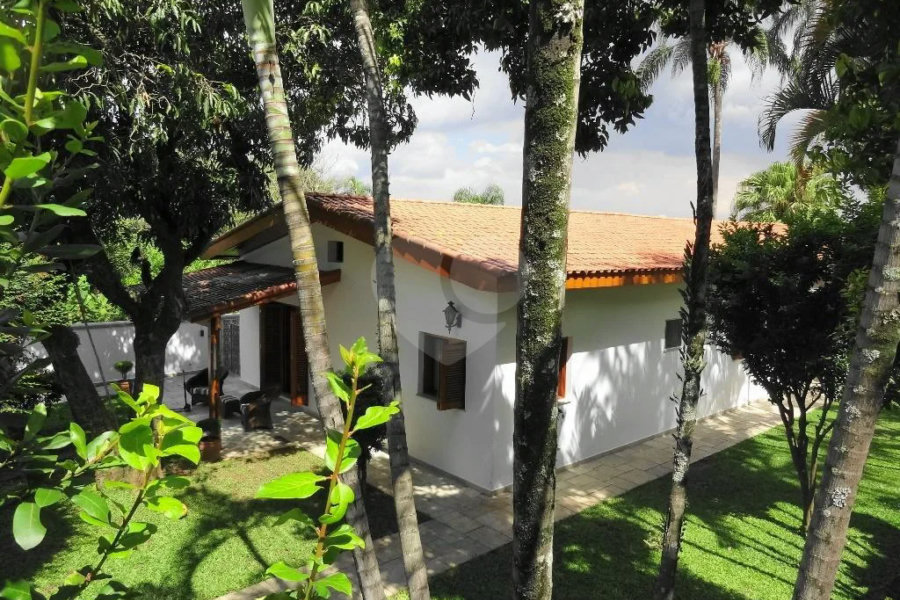 CASA TÉRREA ALTO PADRÃO NO TREMEMBE