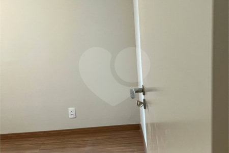 Apartamento de 40m² na Mooca para venda e locação - 2 dormitórios.