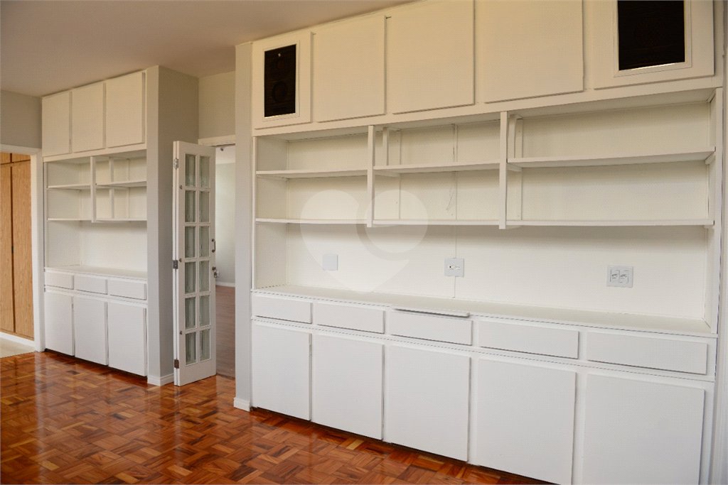 Casa térrea em Araraquara/SP.