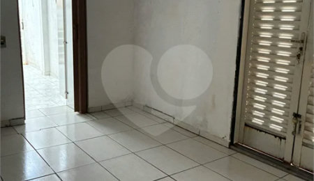 Casa à venda com 2 quartos em Vila Marcelino, São Carlos, SP