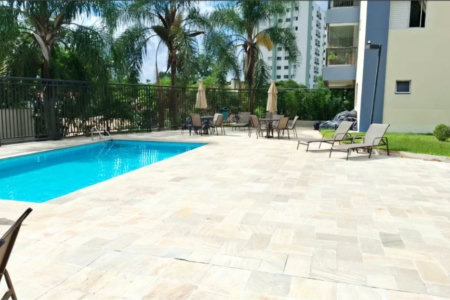 Apartamento com 90 metros no Jardim Ester