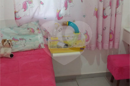 Lindo apartamento no Bosque dos Ipês .