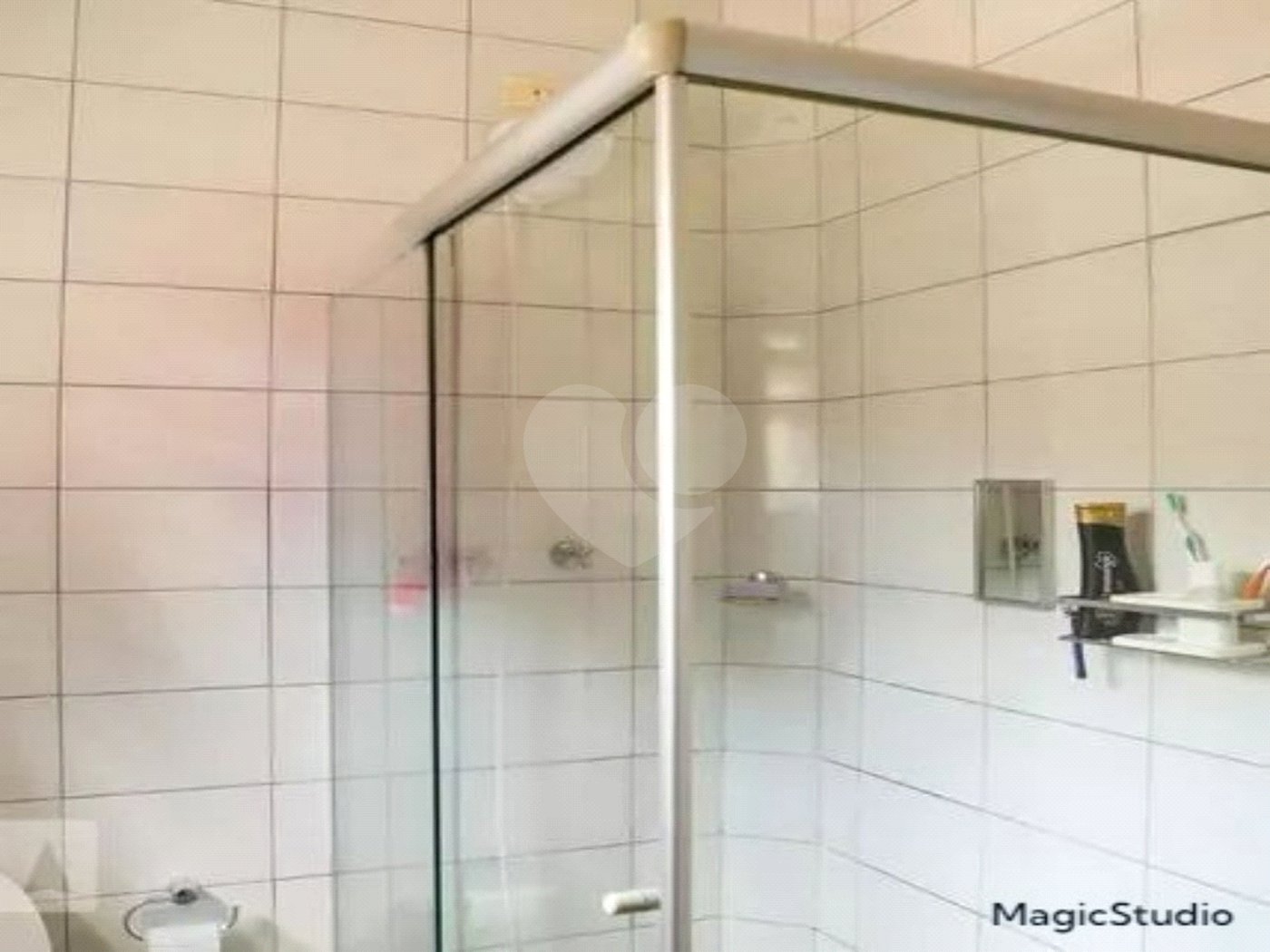 Casa com 120m² , 4 dormitórios , sendo 1 suíte , 3 vagas de garagem , à venda no Jabaquara.