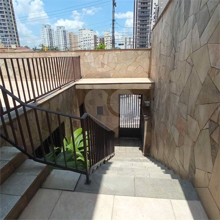 Casa à venda com 3 quartos, sendo 1 suíte,  em Bosque da Saúde, São Paulo, SP