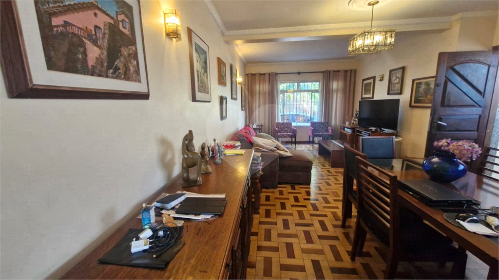Sobrado a Venda | 3 Quartos | 3 vagas | 150m² no Jardim França