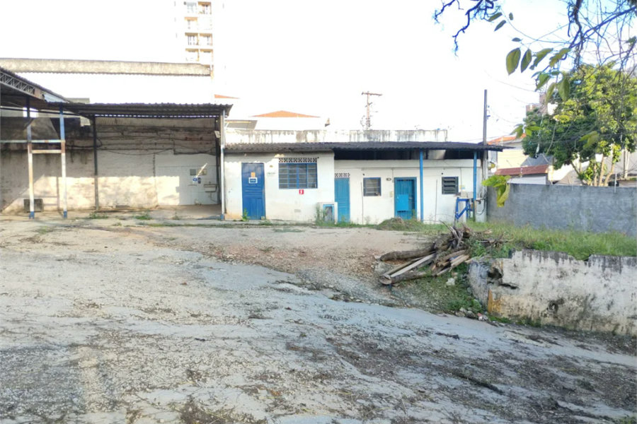 Aluga-se imóvel comercial na Zona Sul com 1500 m2