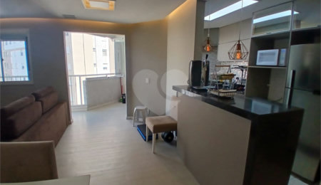 Apartamento à venda com 2 quartos, sendo 1 suíte,  em Brás, São Paulo, SP