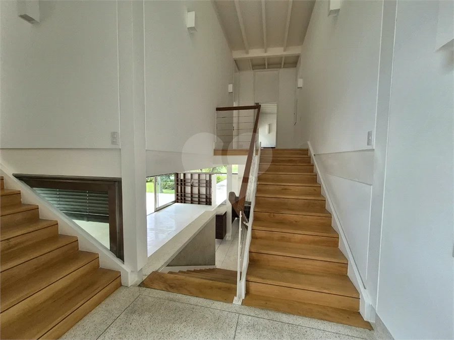 Casa a venda ou locação no Tamboré 1