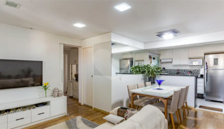 Apartamento à venda com 3 quartos, sendo 1 suíte,  em Vila Gumercindo, São Paulo, SP