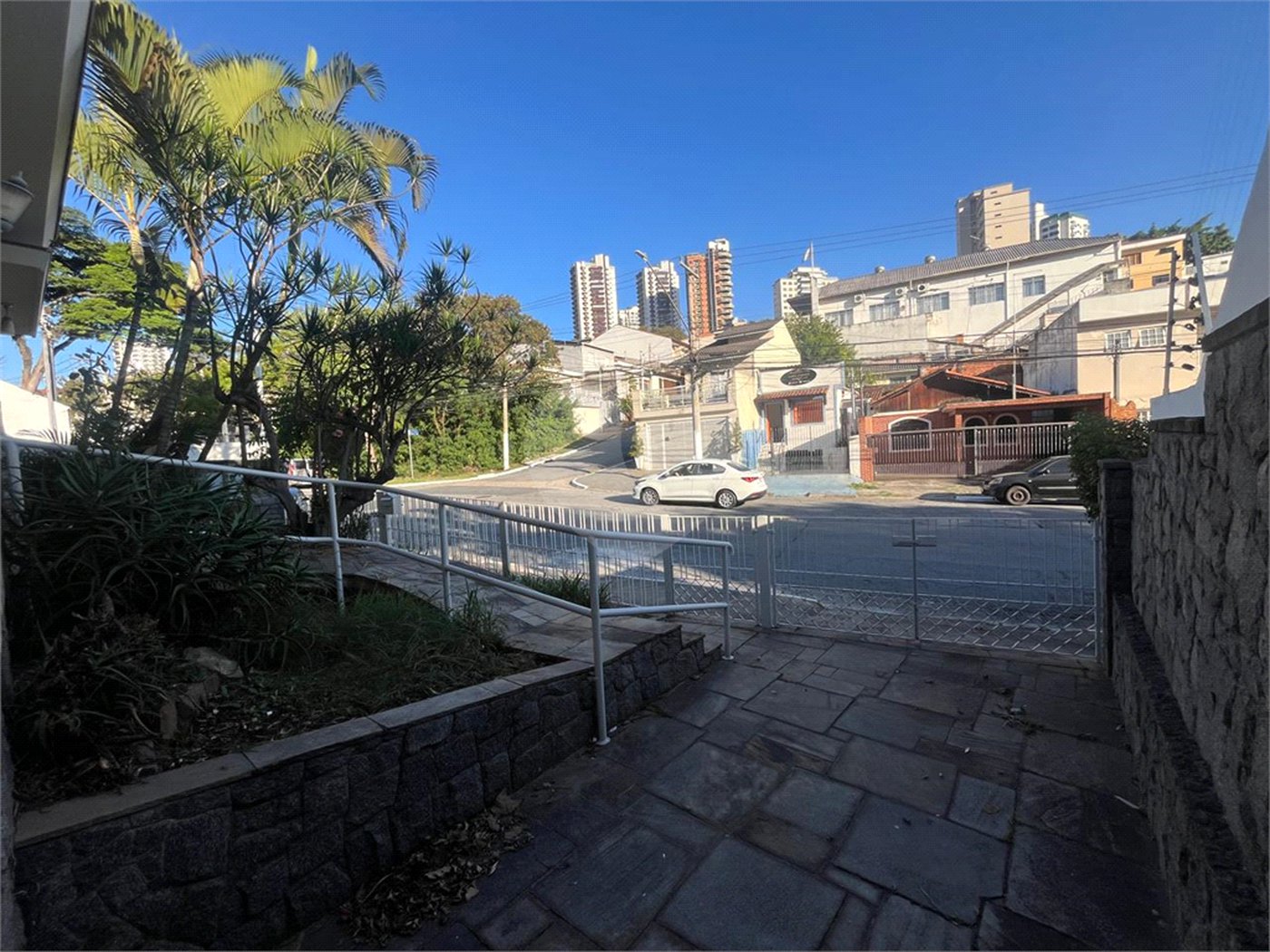 Casa Terrea a venda no bairro do Jardim França