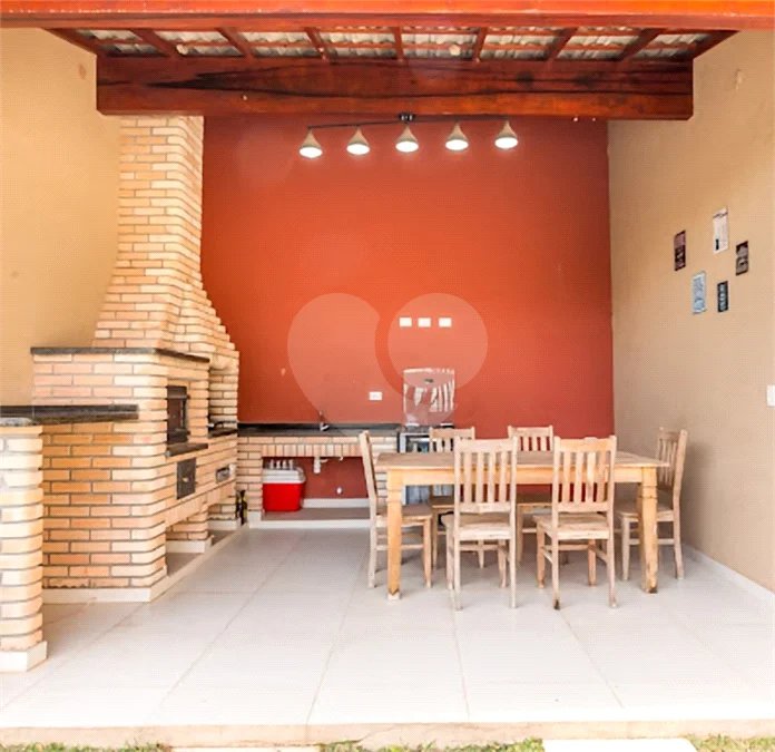 Casa à Venda com 4 suítes no bairro Jardim Paulista em Atibaia/SP.
