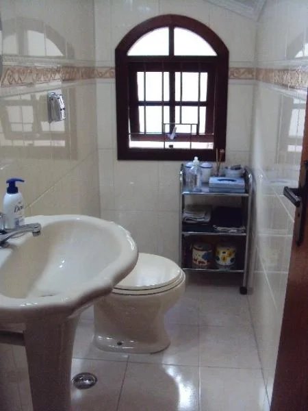 Casa à venda com 3 suítes em Vila Sônia, São Paulo, SP
