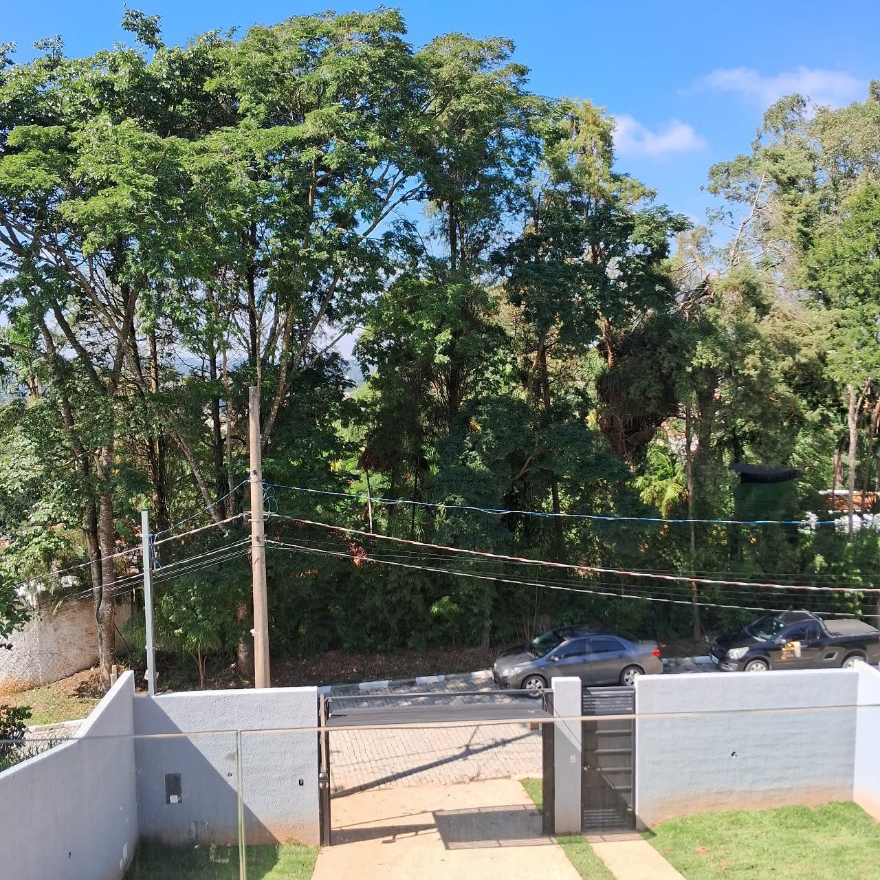 Sobrado à venda com 3 quartos, sendo 1 suíte, em Parque Rizzo, Cotia - SP