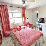 Casa Santa Teresinha | 4 Suítes | 280m² | 3 Vagas | Excelente Localização