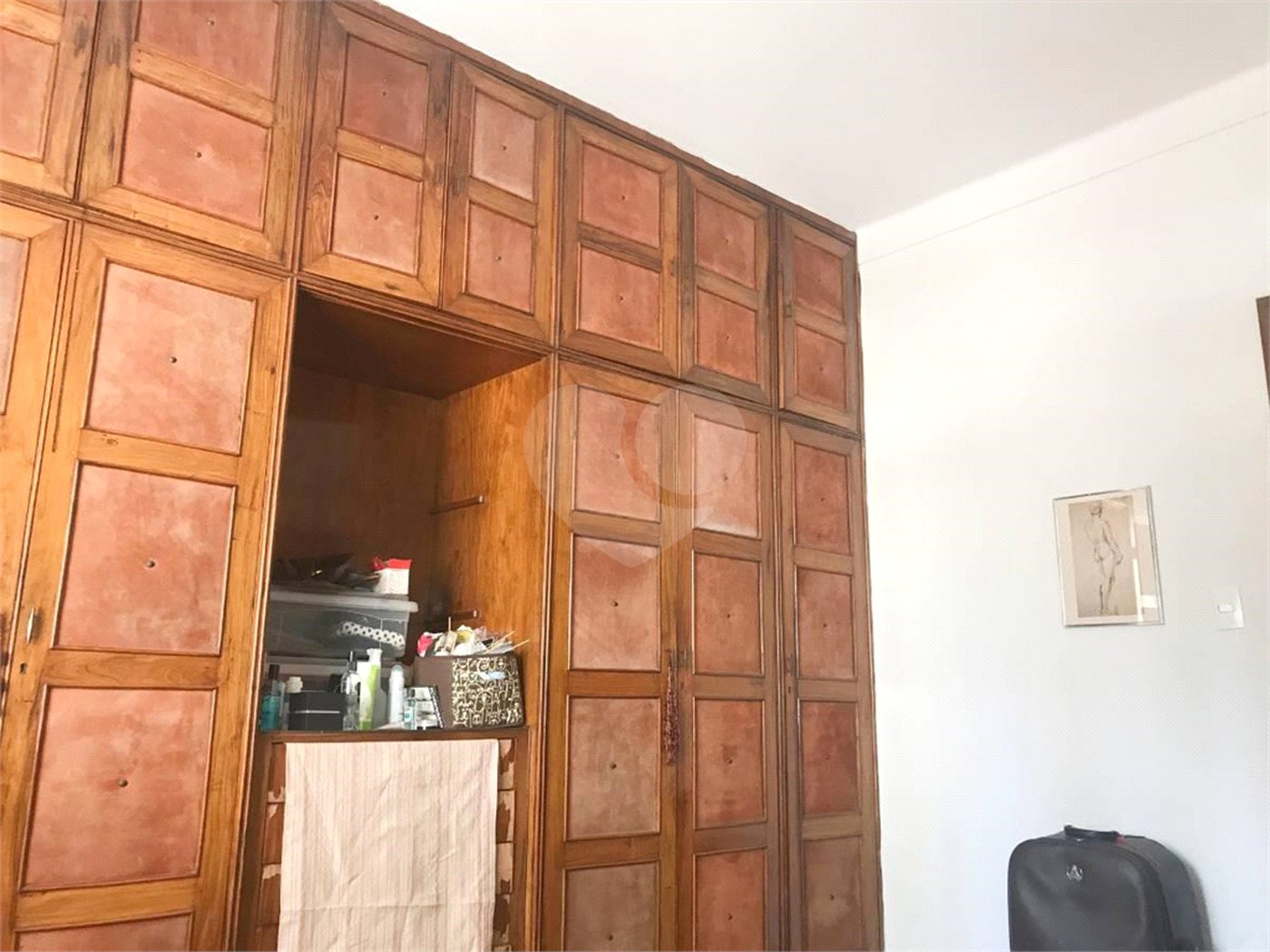 Apartamento na Bela Vista de 345m2 com 4 quartos (sendo 1 suíte.