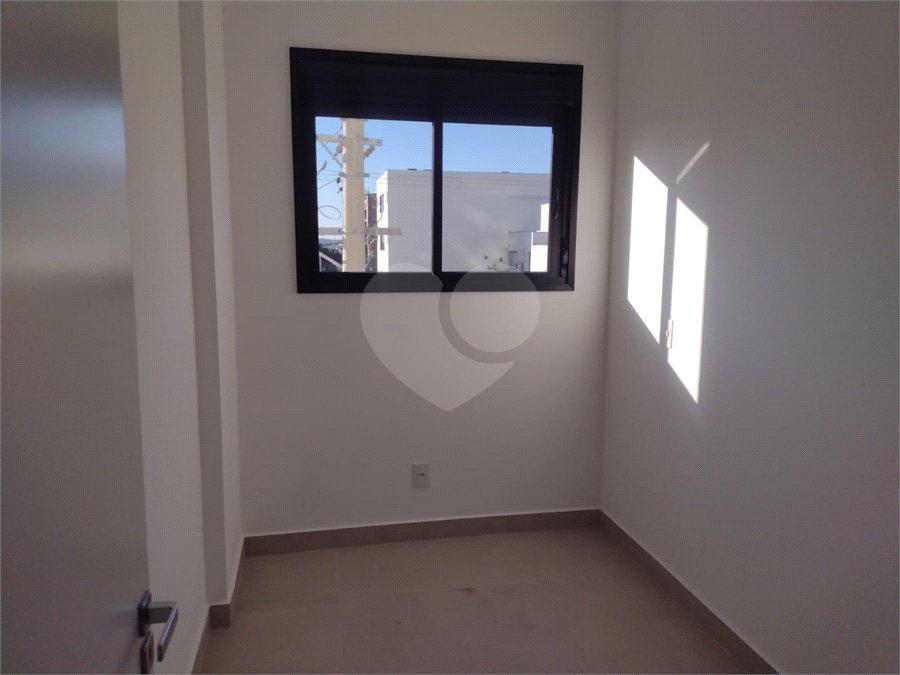 Irineu Massari apartamneto á venda.