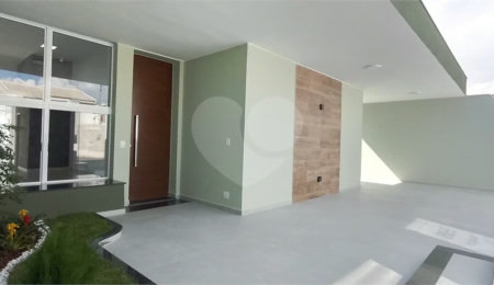 Casa Térrea à venda com 3 suítes em Terras de São José, São João da Boa Vista, SP